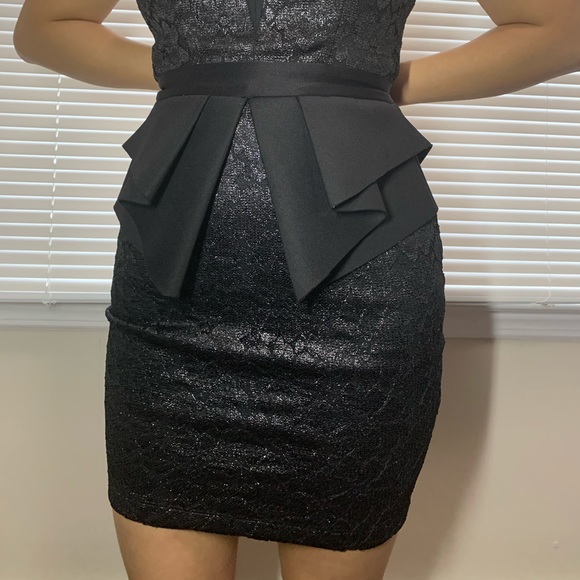 Black strapless dress - Picture 4 of 4